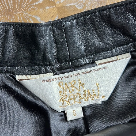 SARA BERMAN Black Leather Studded Shorts S - Picture 8 of 12